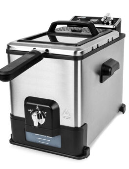 Blitz Pro 4.2 Quart Triple-Basket Deep Fryer with Oil Filtration