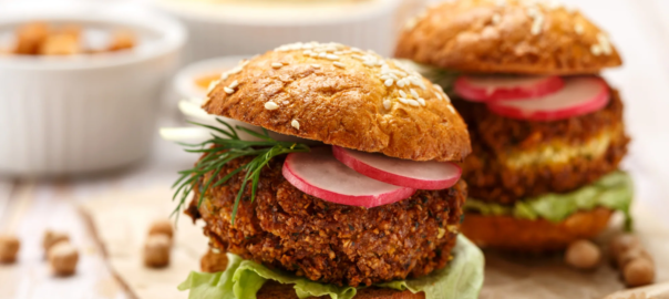 FALAFEL FETA SLIDERS with HOMEMADE TZATZIKI - Tunisie